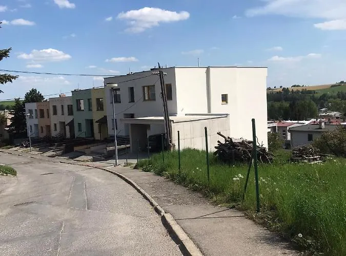 Quarto em Acomodações Particulares Soukromý S Kuchyní A Koupelnou V řadovce *